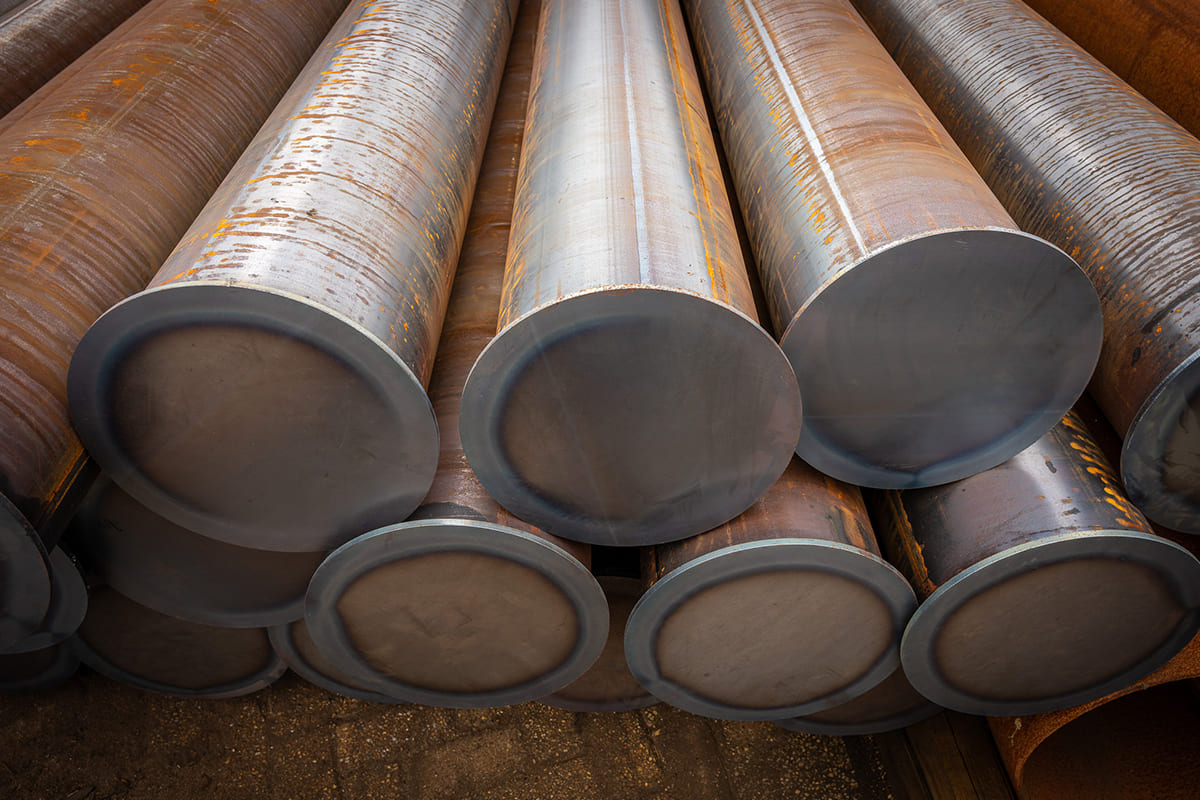 Fundamentpfähle mit angeschweißter Fußplatte aus Stahl